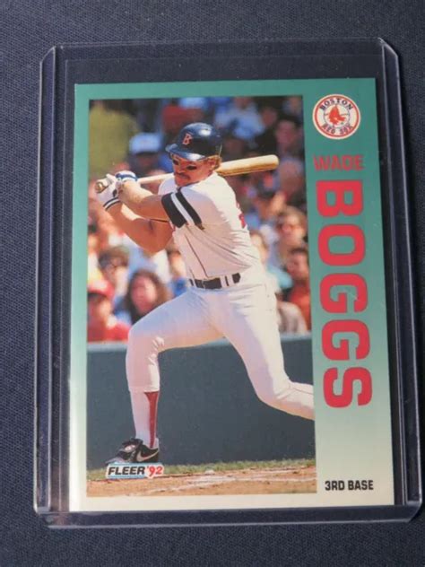 CARTE DE BASEBALL 1992 Fleer WADE BOGGS Boston Red Sox 32 Comme Neuf