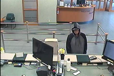 Images Released Following Wednesday Afternoon Td Bank Robbery Greater