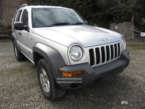 2002 Jeep Cherokee 2.4 Sport Air - Car Photo and Specs