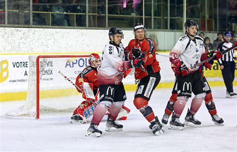 À rebondissements Chamonix Hockey Élite Les Pionniers