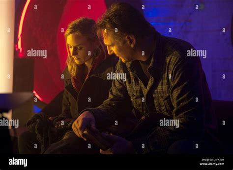 Unknown movie liam neeson hi-res stock photography and images - Alamy