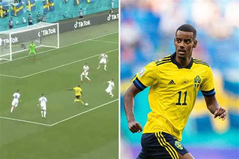 (Video) Alexander Isak almost scores incredible solo goal