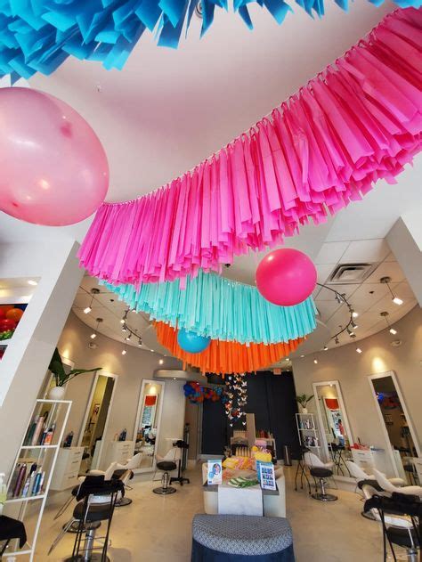 Decorating Ceiling With Streamers In 2020 Sequin Wall Ceiling Streamers Event Display