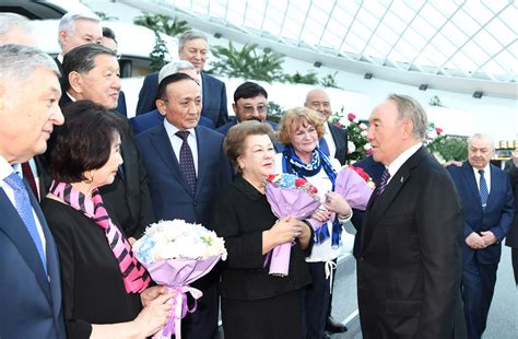 Nazarbayev In Perspective The Presidency Nazarbayev Begins