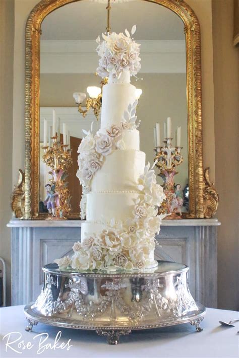 Tall Elegant Luxury Wedding Cake With Sugar Flowers