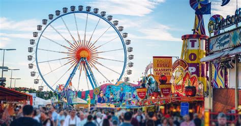 O zapft is auf dem Oktoberfest 2023 Wiesn Eröffnung im TV und