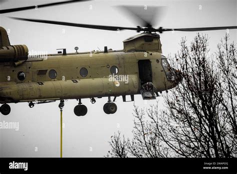 Militaire Helikopter Hi Res Stock Photography And Images Alamy