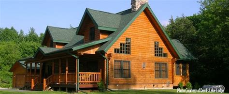 5 Cabins for Autumn in Baraboo Hills | Travel Wisconsin