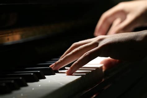 Piano Practice and the 10,000-hour Rule | Piano Street Magazine