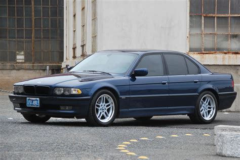 Bmw E38 740i M Sport - reviews, prices, ratings with various photos