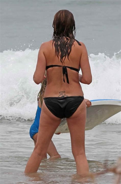 Julia Roberts In A Stunning Bikini At A Beach In Hawaii 4 LACELEBS CO