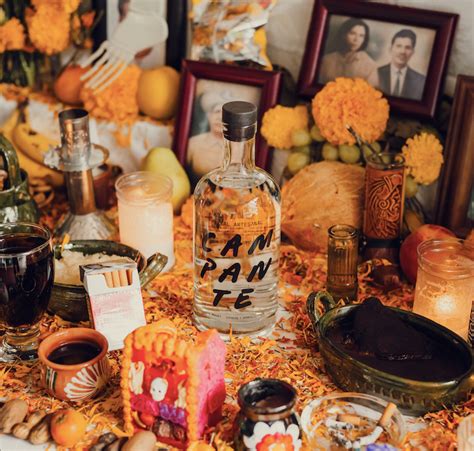 HOW TO GUIDE: Create a Día de los Muertos Altar – Mezcal Campante