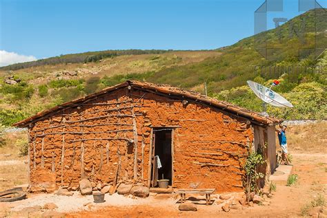 Casa De Taipa No Sert O Da Serra Da Ibiapaba Mud House In The