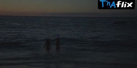 Teri Polo Lesbian Scene In The Fosters Tnaflix