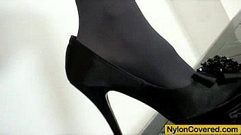 Hot Body Kattie Gold Wears Nylon Mask XNXX