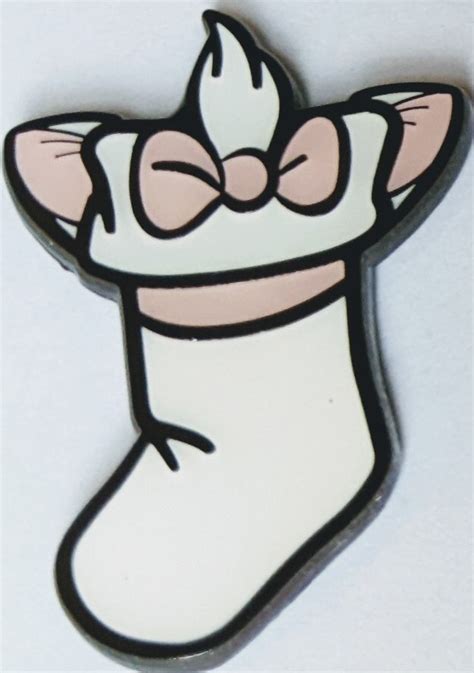 47686 Marie Stocking Hot Topic Character Stockings Loungefly Disney Pin