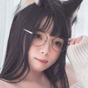 落落Raku Nude Leaks XXX Onlyfans Free Faplux