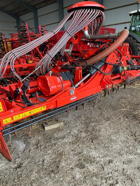 For Sale 2023 Used Kuhn HR 6040 RCS VENTA TF 1512 6m Combi 646ha