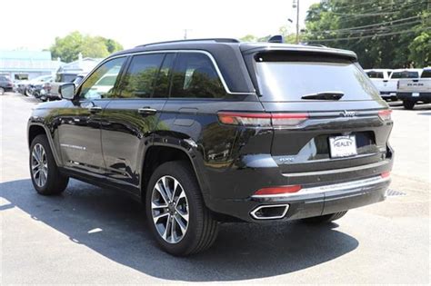 Check Out This This Suv Combines World Recognized Style And