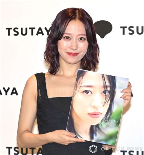 小田さくら「モー娘。ではもう出せないかと」6冊目写真集発売に喜び 極限ショットもoricon News福島民友新聞社