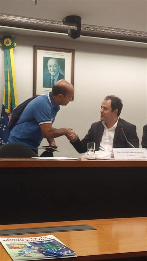 Fasubra Presente Na Mesa Redonda Da Comiss O De Participa O