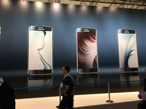 Sprawdziliśmy czytnik linii papilarnych w Samsungu Galaxy S6 Edge. Jest ...