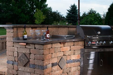 Custom Outdoor Kitchens and BBQ Islands - Sacramento, CA