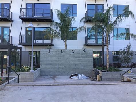 AMP Lofts - Urban Arena