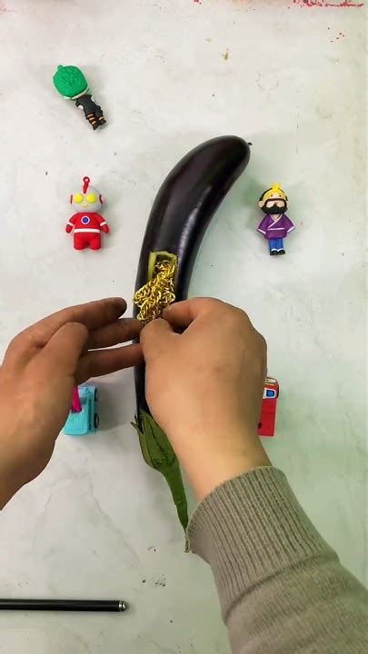 सोने की चैन छुपाया बैंगन में🤣~mini Wood Toy Woodworking Art Skillhand