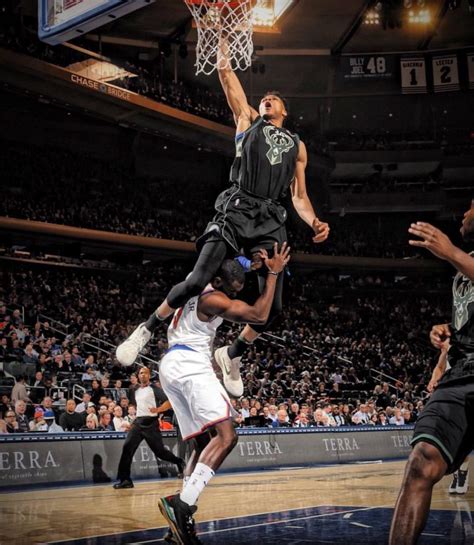 Watch Giannis Antetokounmpo Jump Over Tim Hardaway Jr To Finish Alley Oop Dunk Video