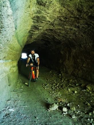 L Angolo Del Biker Tour In Bicicletta A Civita Di Bagnoregio