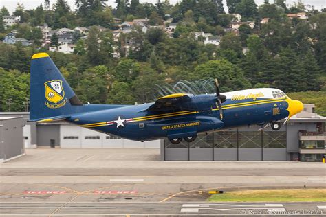 Fat Albert Airlines KBFI KBIL Reed Skyllingstad Flickr