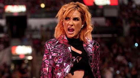 WWE Raw Preview 8 28 Becky Lynch Faces Zoey Stark In Falls Count