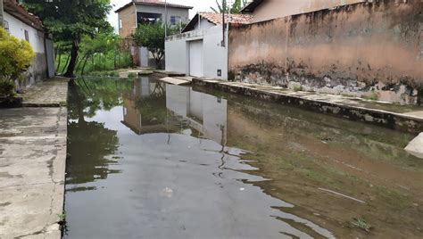 Rio Marathaoan atinge nível de alerta e prefeitura decreta calamidade