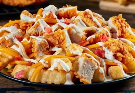 Zaxby's Releases New Chicken Bacon Ranch Loaded Fries - The Fast Food Post