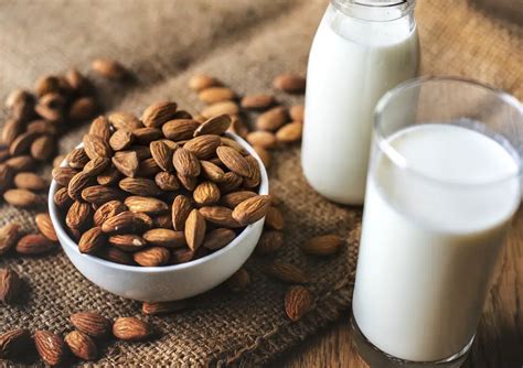 Does Almond Milk Go Bad Shelf Life Of Almond Milk Spoilage Signs And