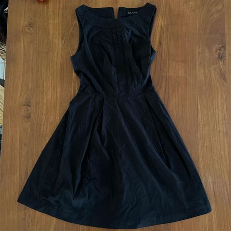 Classic black Cue dress ️ classic and cool work... - Depop