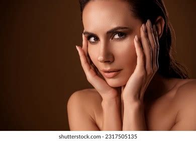 24 Thousand Naked Woman Brown Hair Royalty Free Images Stock Photos Pictures Shutterstock
