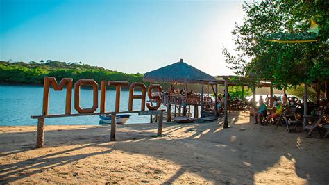 Praia De Icara De Amontada No Cear Passeios Fortaleza Viagens E Turismo