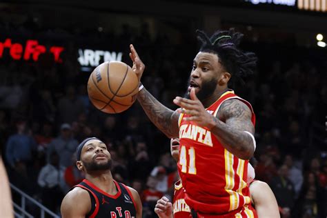 Nba Saddiq Bey S Last Second Dunk Lifts Hawks Over Raptors