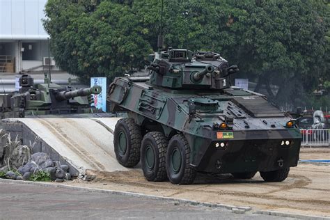 Kendaraan Tempur Hingga Motor Listrik Militer Buatan Indonesia