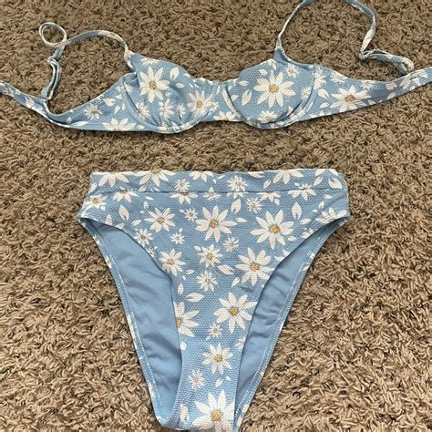 Daisy Pattern Bikini Set Bought For 40 Total Depop