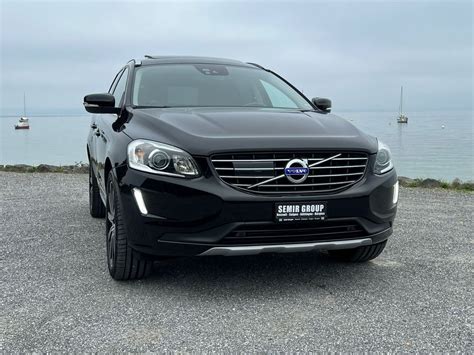 VOLVO XC60 T6 AWD SUMMUM GEARTRONIC AUTOMAT LEDER R KAMERA Kaufen Auf