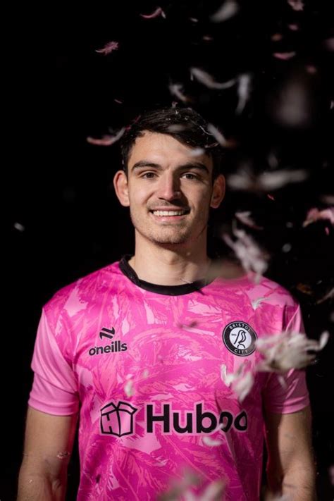 Bristol City Goalkeeper Kits The Kitman