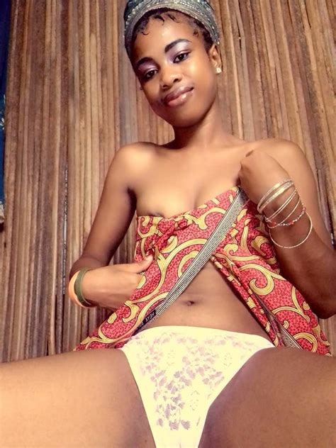 HOT ARY CHOCO ON SPRING SHOOT 10 Pics XHamster