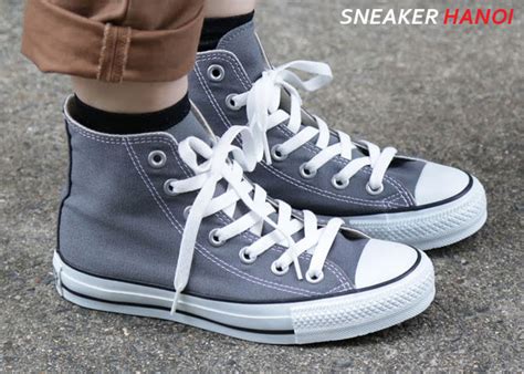 Top 10 đôi giày HOT TREND nhất năm 2023 bạn nên sở hữu EU Vietnam Business Network EVBN