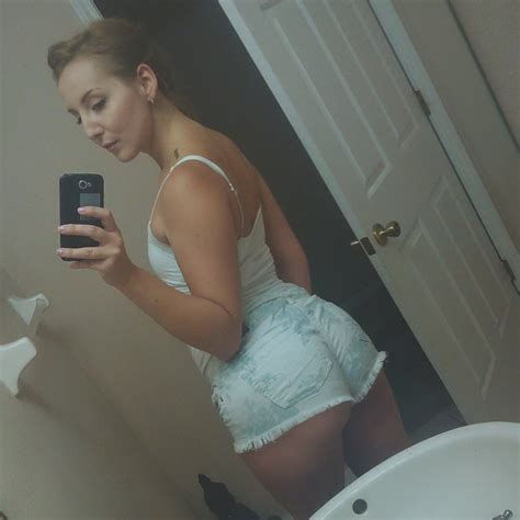 Summertime Vibes Porn Pic