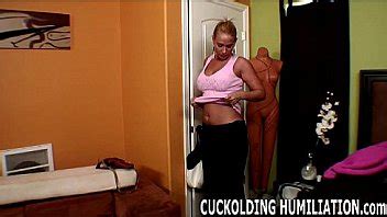 Hung Black Stranger Takes Your Wifes Pussy For A Ride XNXX