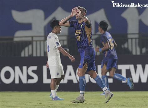 Link Tempat Menonton Persib Vs Semen Padang Malam Ini Di Bri Liga