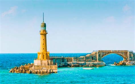 Lighthouse of Alexandria Facts - Egypt Trip Guides